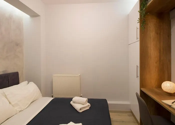 Chic Agia Sofia Metro - Incitybnb Appartement *