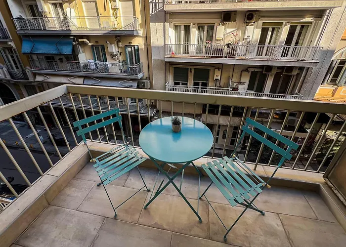 Appartement Chic Agia Sofia Metro - Incitybnb Thessalonique