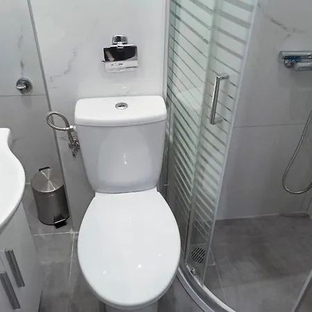 Incitybnb - Chic סלוניקי
