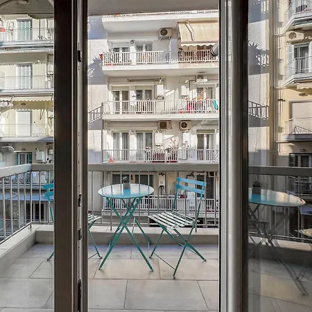 Chic Agia Sofia Metro - Incitybnb * Tesalónica