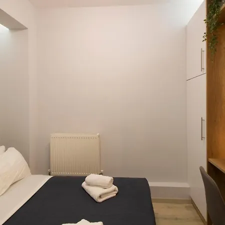 Chic Agia Sofia Metro - Incitybnb Apartmán *