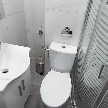 Chic Agia Sofia Metro - Incitybnb * Soluň